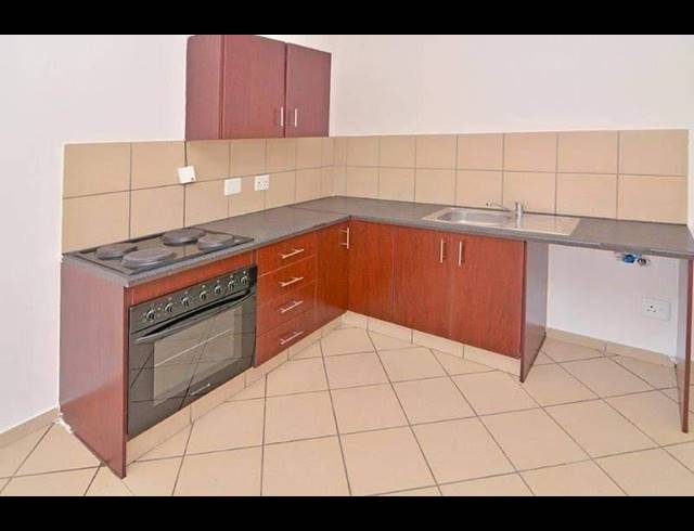 2 BEDROOM PROPERTY TO RENT IN GROBLERPARK